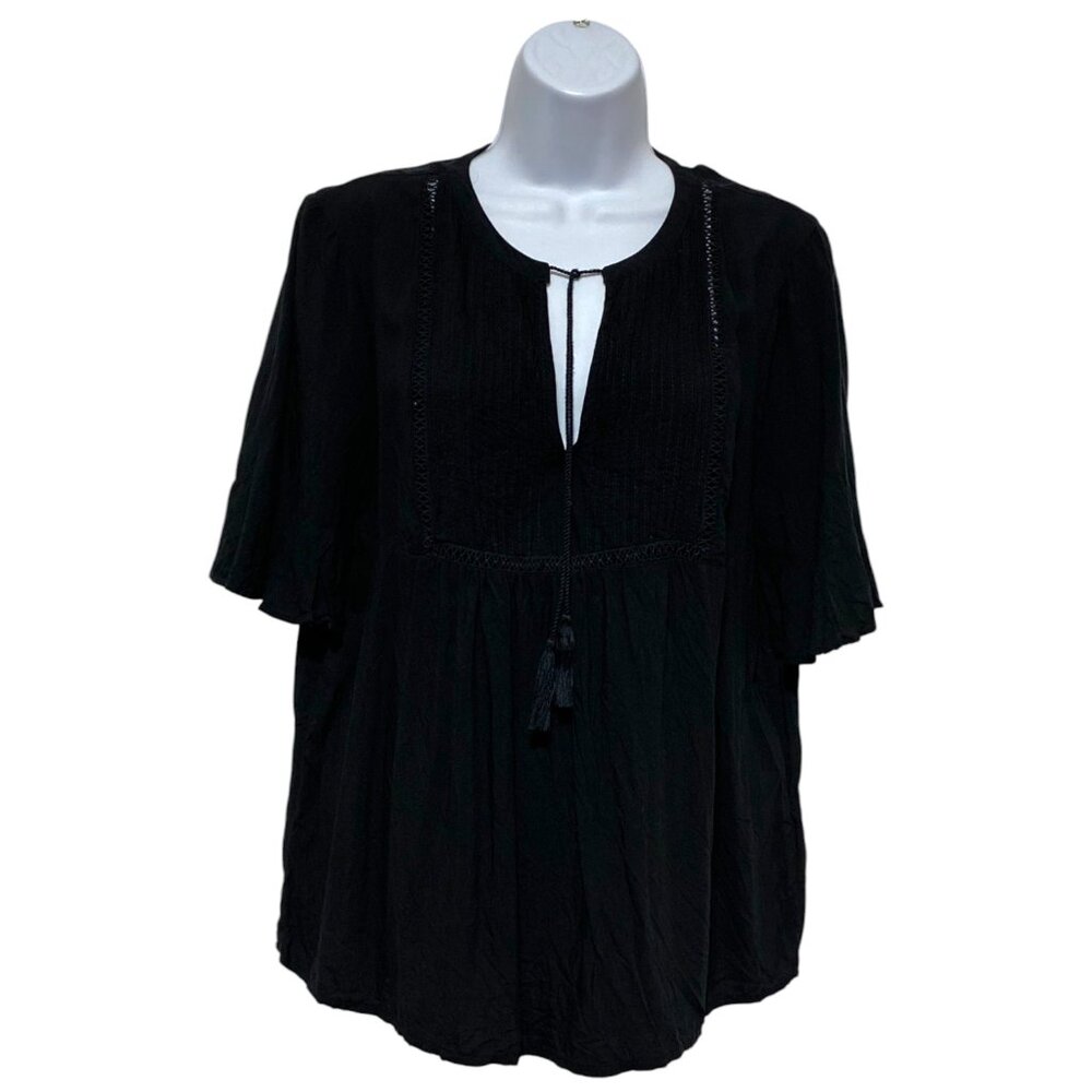 Women's Medium Top Black Short Sleeve Tassel Tie V-Neckline Design By-Old Navy
